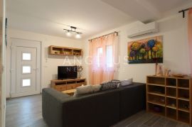Istra, Pula - Obiteljska kuća, 218m2 za prodaju, Pula, Σπίτι