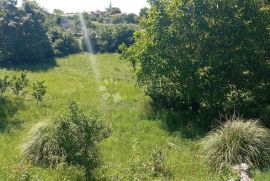 Građevinsko zemljište u srcu sela, Marčana, Land