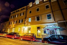 OBITELJSKI HOTEL U SRCU PULE NA PRODAJU!, Pula, Propriedade comercial