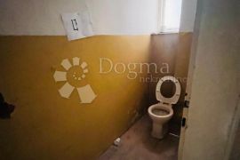 Građanski stan kod Malog Vatikana (useljiv od 1.9.), Donji Grad, Wohnung