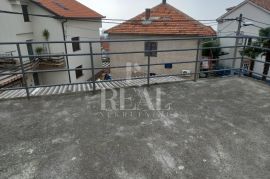 Prodaja samostojeće kuće na Gornjem Zametu S+1  150 m2, Rijeka, Haus