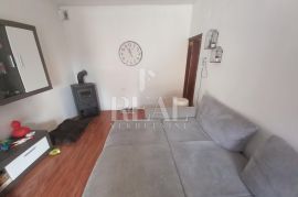 Prodaja samostojeće kuće na Gornjem Zametu S+1  150 m2, Rijeka, Casa