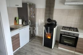 Prodaja samostojeće kuće na Gornjem Zametu S+1  150 m2, Rijeka, بيت