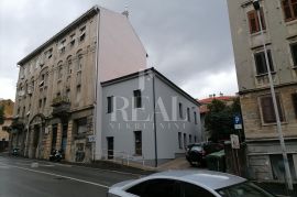 Banderovo, prostor od 90 m2 u roh bau fazi za stambenu ili poslovnu namjenu, Rijeka, Stan