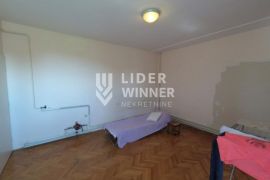 Retko u ponudi, mirna lokacija ID#129188, Zemun, Appartment