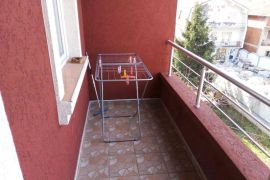 Dvoiposoban stan sa nameštajem, Donja Vrežina ID#3559, Niš-Pantelej, Appartement