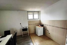Dvoiposoban stan sa nameštajem, Donja Vrežina ID#3559, Niš-Pantelej, Kвартира