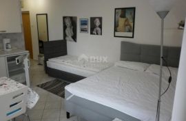 CRIKVENICA, DRAMALJ - apartman s pogledom na more, Crikvenica, Stan