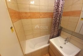 OPATIJA, CENTAR - komforan stan s balkonom i pogledom na more blizu centra Opatije, Opatija, Apartamento