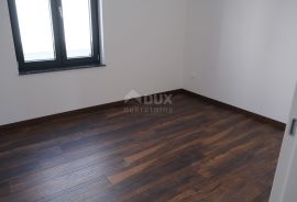 ZADAR, VRSI - Elegantan stan s vrtom i terasom, S1, Vrsi, Appartement