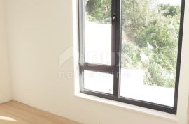 OPATIJA, CENTAR- stan 180.97m2 DB+4S s panoramskim pogledom na more- 2.KAT- STAN 202, Opatija, Appartment