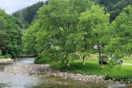 Savršenstvo na rijeci i vodopadu, Delnice, Famiglia