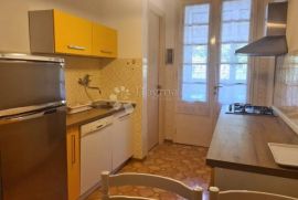 Belveder, blizina centra i više fakulteta, Rijeka, Appartement