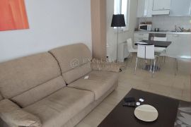 OPATIJA STAN 62m2 s VELIKOM TERASOM !!, Opatija, Διαμέρισμα