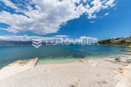 Otok Čiovo - prekrasna vila direktno na plaži, Trogir, Ev