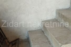 Šimanovci, Cara Lazara, kuća 158m2, 6 ari, Pećinci, Haus