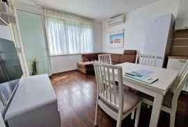 RIJEKA, DONJA DRENOVA - 2S+DB stan, 54 m2, Rijeka, Appartement