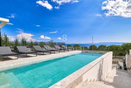 KOSTRENA, luksuzna vila s bazenom 150 m od mora i plaža!, Kostrena, House