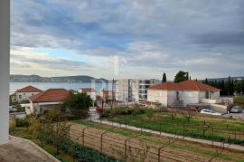 Seget Donji stan 2S+DB 64,1 m2, Seget, Apartamento