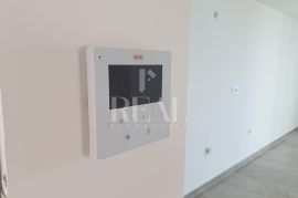 CRIKVENICA, 2S+DB od 66,14 m2 neto stambene površine, Crikvenica, Kвартира