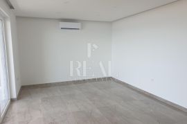 CRIKVENICA, 2S+DB od 66,14 m2 neto stambene površine, Crikvenica, Διαμέρισμα