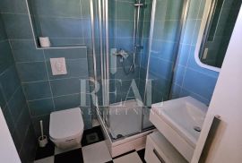 Apartman Pakoštane 60 m2,2S+DB,balkon pogled na more, Pakoštane, Appartement