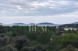 Šibenik vila sa bazenom P+1 plus krovna terasa, Šibenik, House