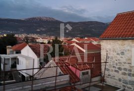 Starina u samom centru Kaštel Starog, Kaštela, Maison