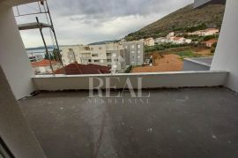 Novogradnja Seget 2S+DB 75,21 m2 sa balkono, Seget, Flat