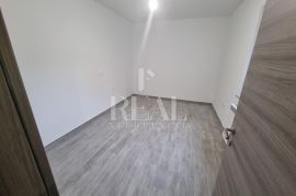 Svilno stan 98 m2,3S+DB,garaža i okućnica 160 m2, Rijeka, Appartment
