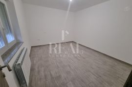 Svilno stan 88 m2,3S+DB,garaža i okućnica 140 m2, Rijeka, Appartment