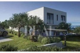 Vila sa panoramskim pogledom 193m2 P+1, Seget, House