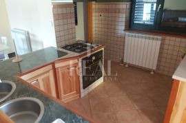 Najam stana na Gornjoj Drenovi od 155 m2, 3S+DB sa terasom od 60 m2, Rijeka, Kвартира