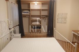 Najam stana na Gornjoj Drenovi od 155 m2, 3S+DB sa terasom od 60 m2, Rijeka, Apartamento