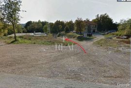 Pićan, urbanizirano zemljište 1100m2, Pićan, Tierra