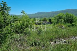 Građevinsko zemljište sa započetom gradnjom,2000 m2, Šibenik - Okolica, Tierra