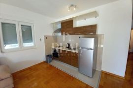 Apartman s pogledom 500 m od mora S+DB + terasa, Seget, Kвартира