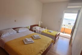 Marina apartman 2S+DB, sa balkonom, Marina, Διαμέρισμα