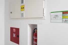 Rovinj, stan u novogradnji od 117 m2, 1000 metara od centra bisera Istarskog poluotoka, Rovinj, Flat