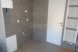 Rovinj, stan u novogradnji od 117 m2, 1000 metara od centra bisera Istarskog poluotoka, Rovinj, Appartment