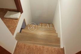 Opatija, dvoetažni 3s+db s pogledom na centar, Opatija, Apartamento