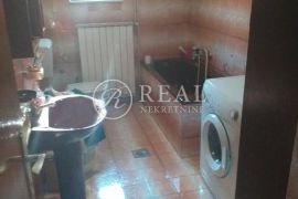 Prodaja kuće na Gornjoj Drenovi  P+1  170 m2 + starina, Rijeka, Casa