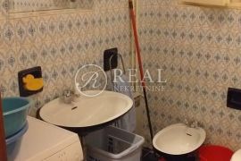 Prodaja etaže na Trsatu 3S+DB   107.89 M2, Rijeka, Appartement