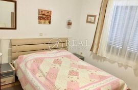 Stan 108 m2, u neposrednoj blizini plaže,Baška, Baška, Appartment