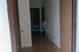 Mošćenička Draga - dva stana 173 m2 s pogledom na more, Mošćenička Draga, Flat