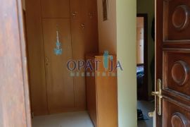 Mošćenička Draga - dva stana 173 m2 s pogledom na more, Mošćenička Draga, Appartment