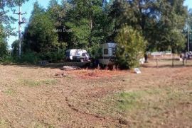 Građevinsko zemljište Prodaje se građevinsko zemljište, Labin, Labin, Land