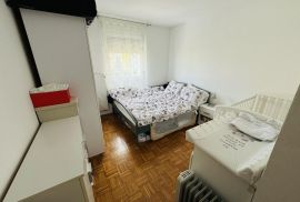Lijepi dvosoban stan na prodaju, Pula, Istra, Pula, Apartamento