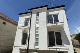 DVOSOBAN STAN NA TOP LOKACIJI! - S3 - Zgrada A, Biograd Na Moru, Apartamento