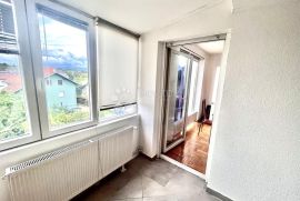 STAN SA VANJSKIM PARKIRNIM MJESTOM, Sesvete, Appartement